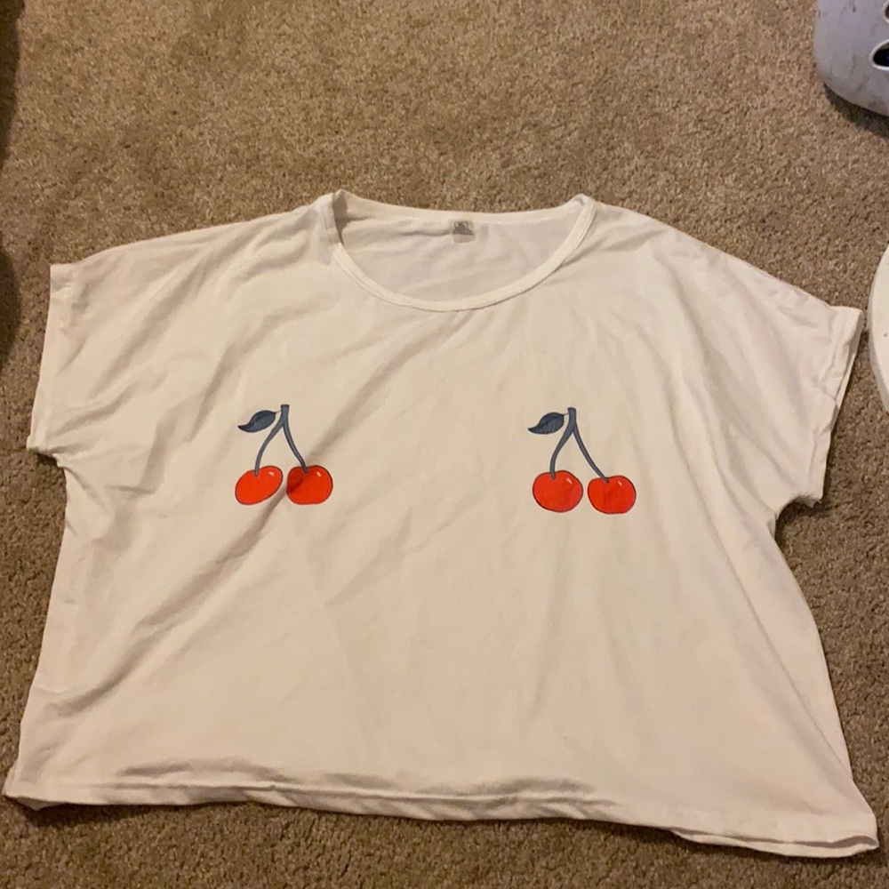 white long cropped cherry tee